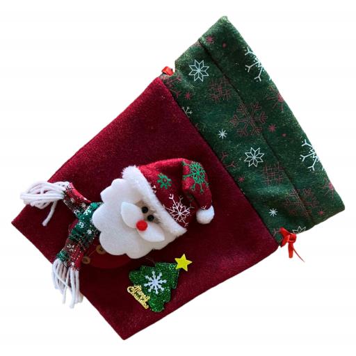 CHRISTMAS Gift Bag With Draw String Asst. 2SantaSnow ManCHRISTMAS Tree RedWhiteBrownGreen